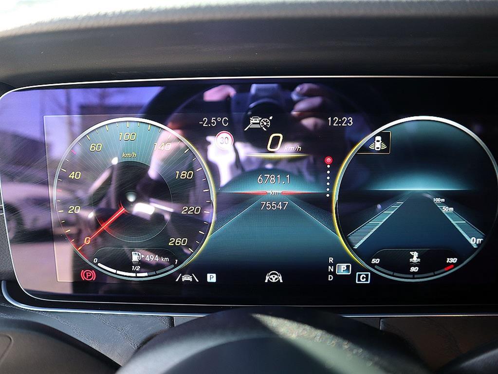 Mercedes Benz E class 2021 Azul - Importación desde Corea - HF Imports Iquique - Foto 9