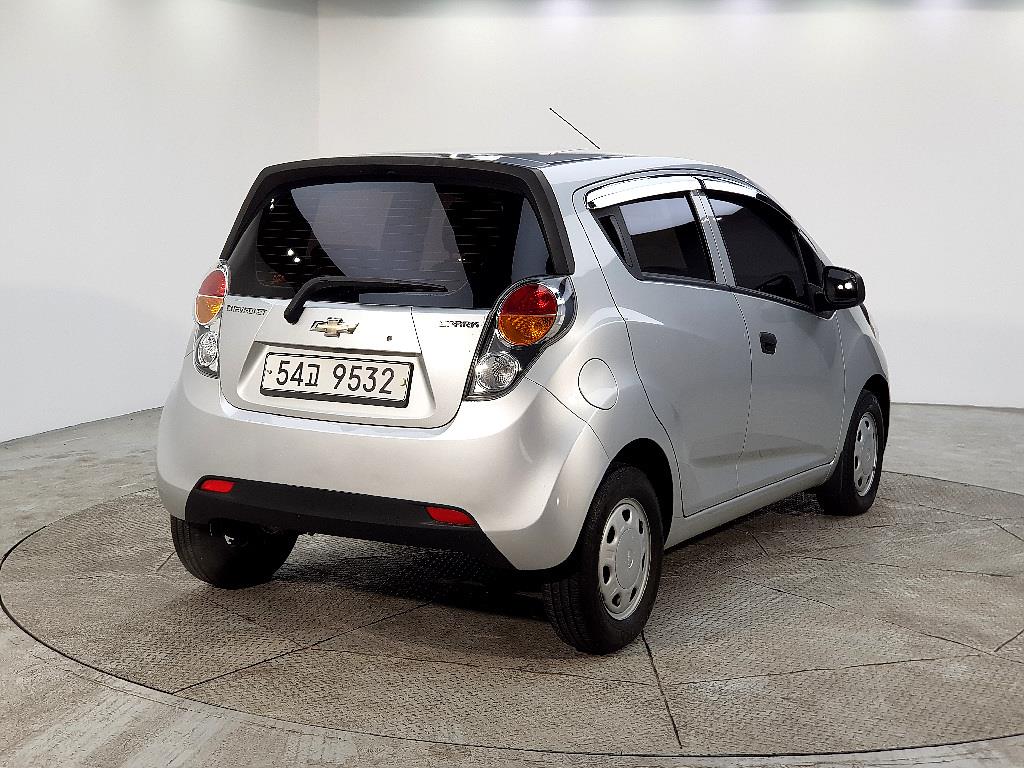 Chevrolet Spark - Vista 4