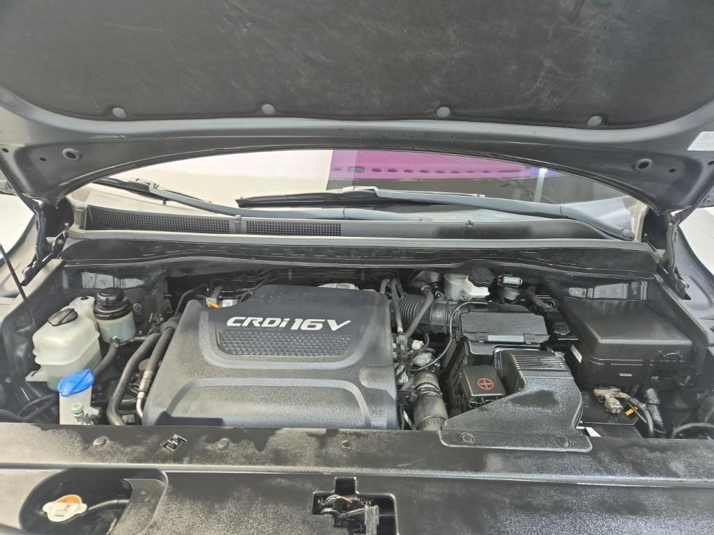 KIA Carnival - Vista 5