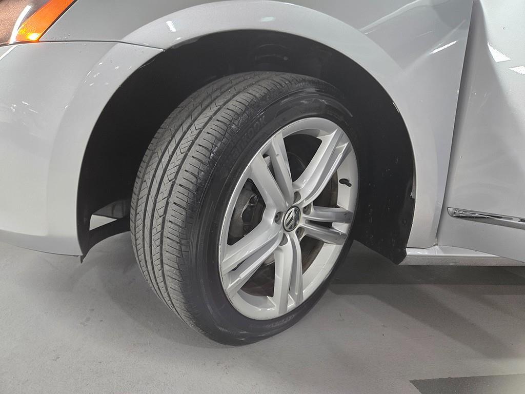 Volkswagen Passat 2015 Plateado - Importación desde Corea - HF Imports Iquique - Foto 19