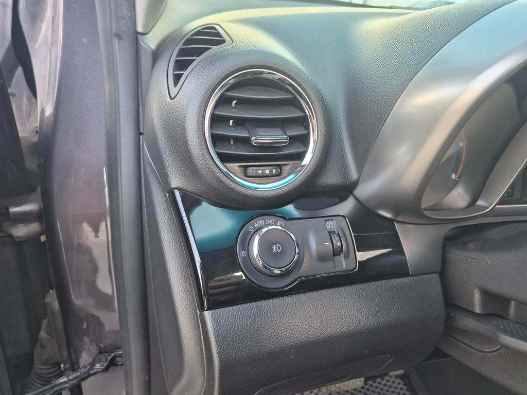 Chevrolet Orlando 2012 Gris - Importación desde Corea - HF Imports Iquique - Foto 15