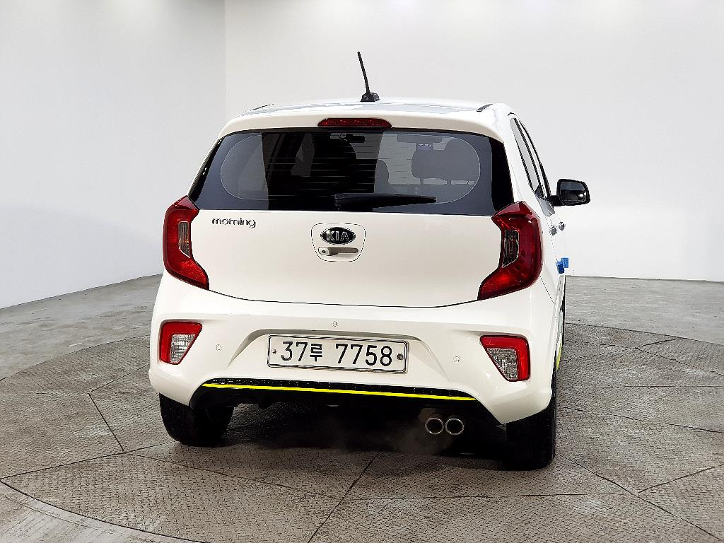 KIA Morning - Vista 4