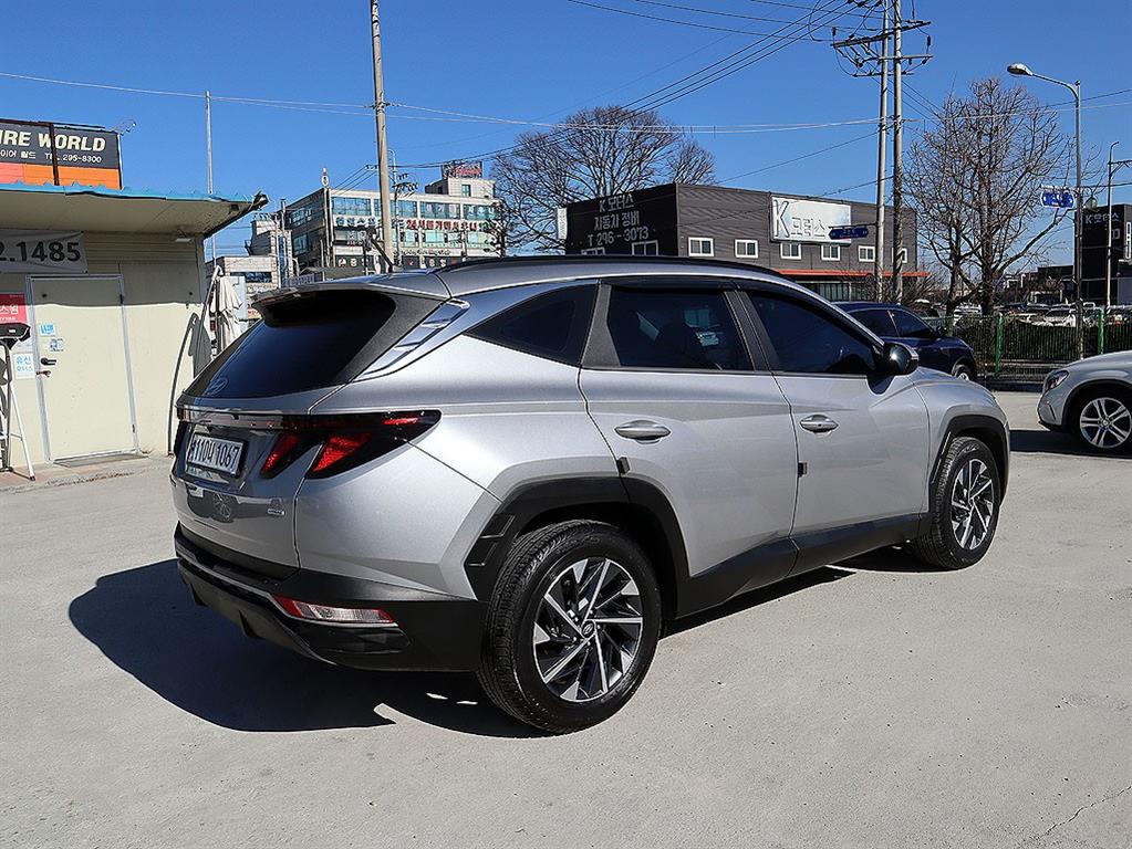 HYUNDAI Tucson - Vista 7