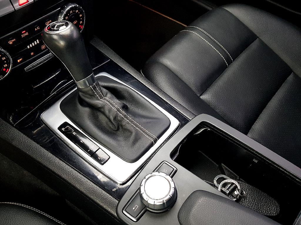 Mercedes Benz C Class 2013 Blanco - Importación desde Corea - HF Imports Iquique - Foto 13