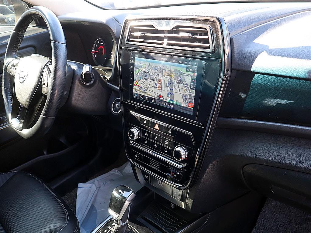 Ssangyong Tivoli 2021 Blanco - Importación desde Corea - HF Imports Iquique - Foto 11