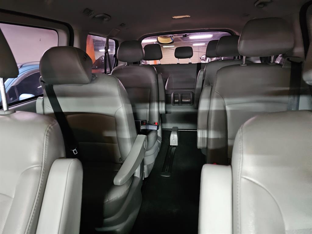HYUNDAI Starex 2019 Gris - Importación desde Corea - HF Imports Iquique - Foto 17