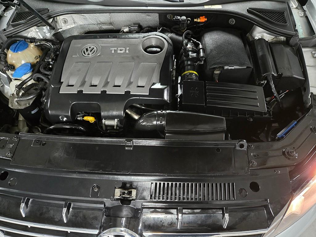 Volkswagen Passat 2015 Plateado - Importación desde Corea - HF Imports Iquique - Foto 18