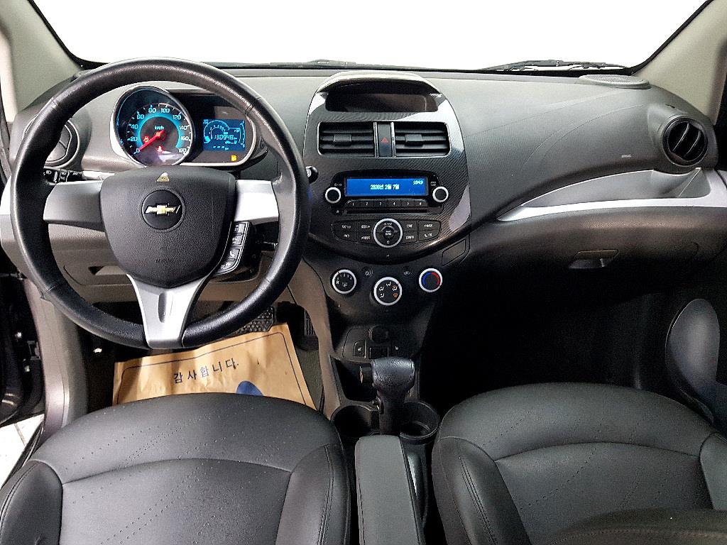 Chevrolet Spark - Vista 5