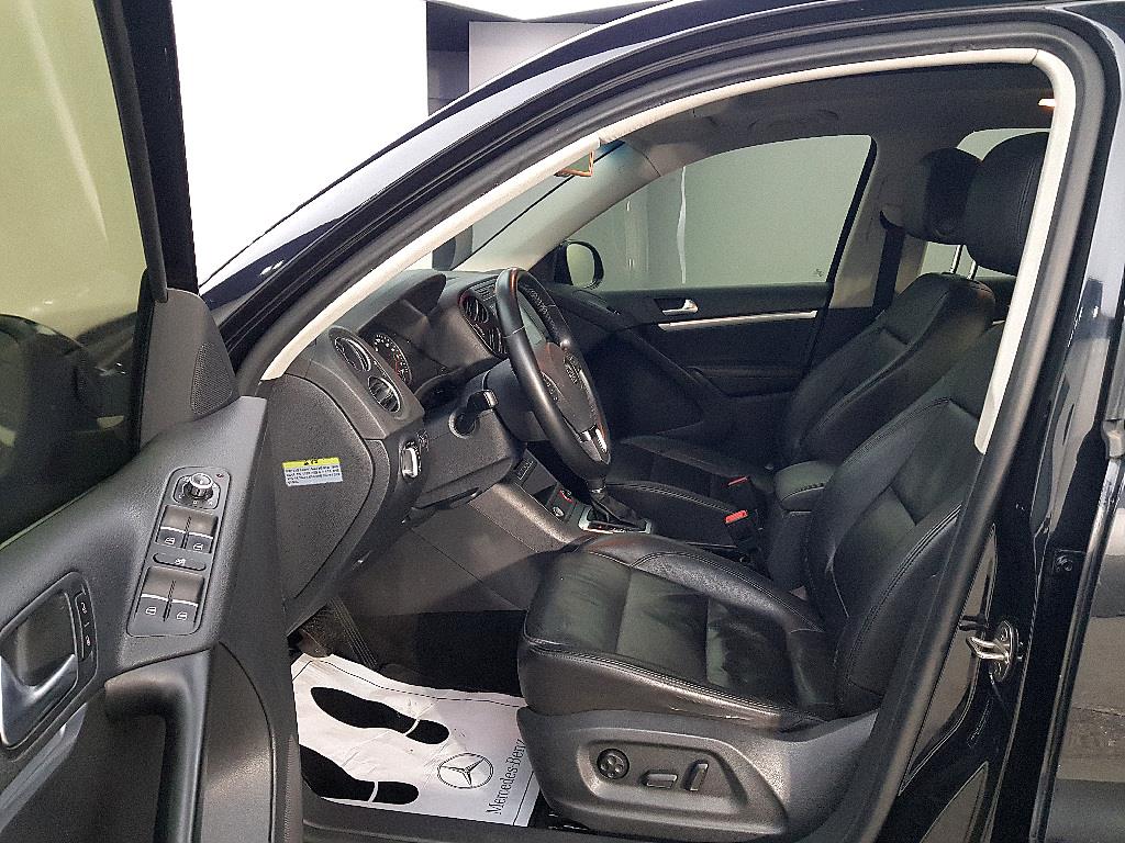 Volkswagen Tiguan - Vista 8