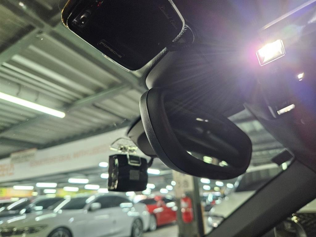 Porsche 911 - Vista 10