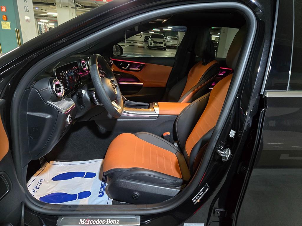 Mercedes Benz C Class - Vista 5