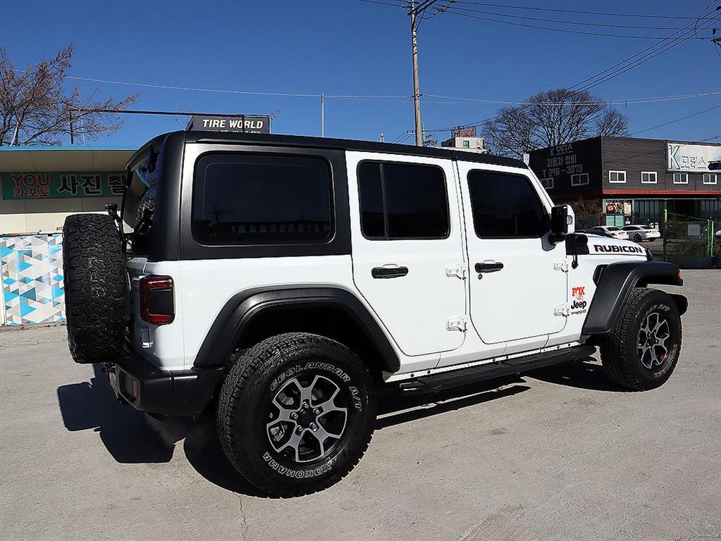 Jeep Wrangler - Vista 5