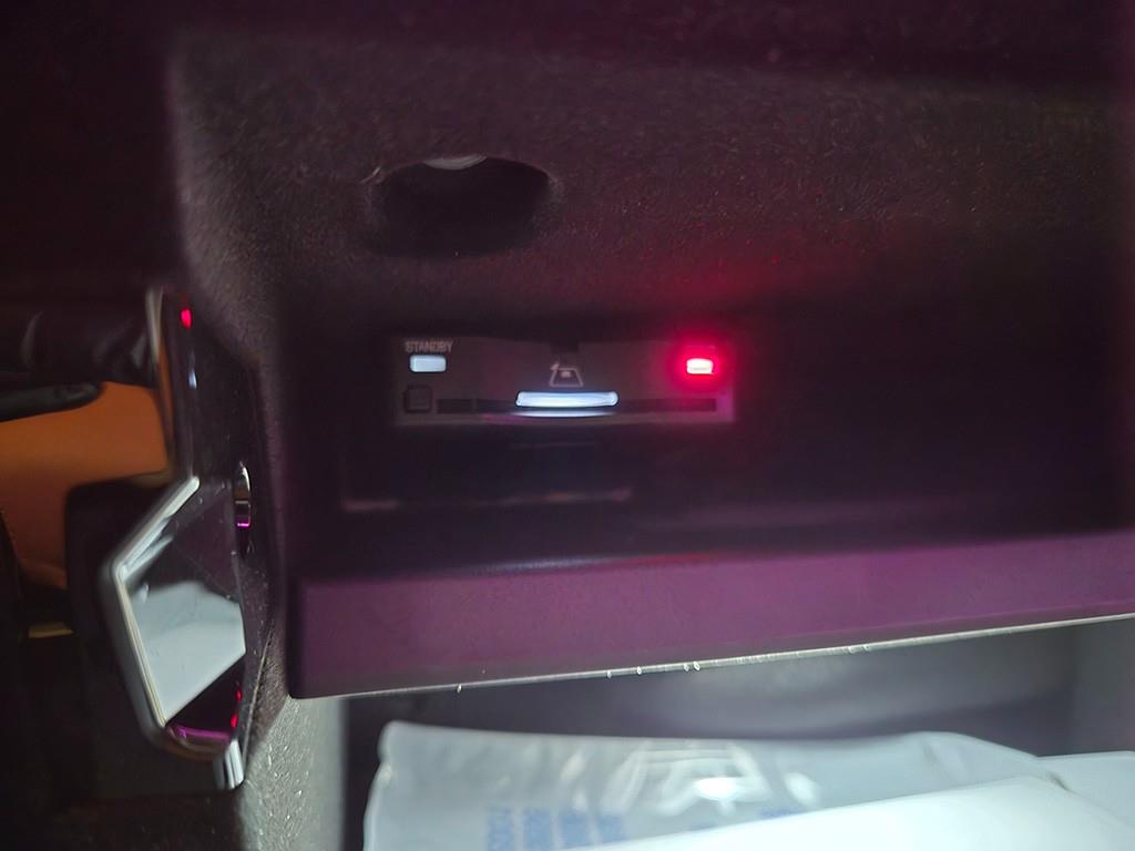 Mercedes Benz C Class 2023 Negro - Importación desde Corea - HF Imports Iquique - Foto 16