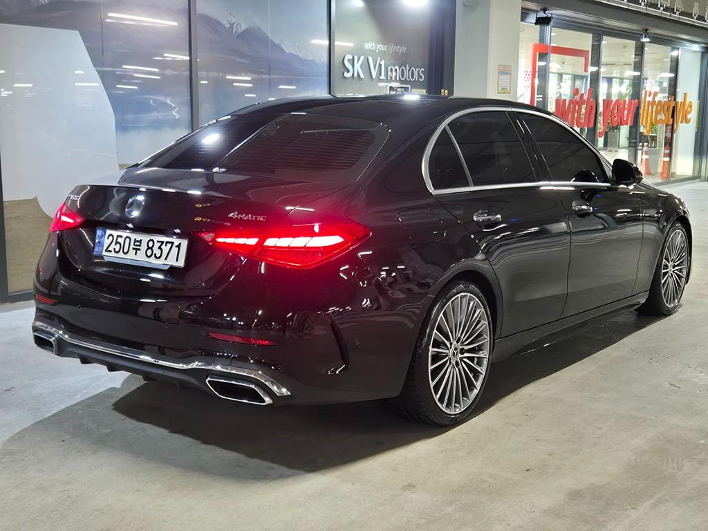 Mercedes Benz C Class - Vista 3