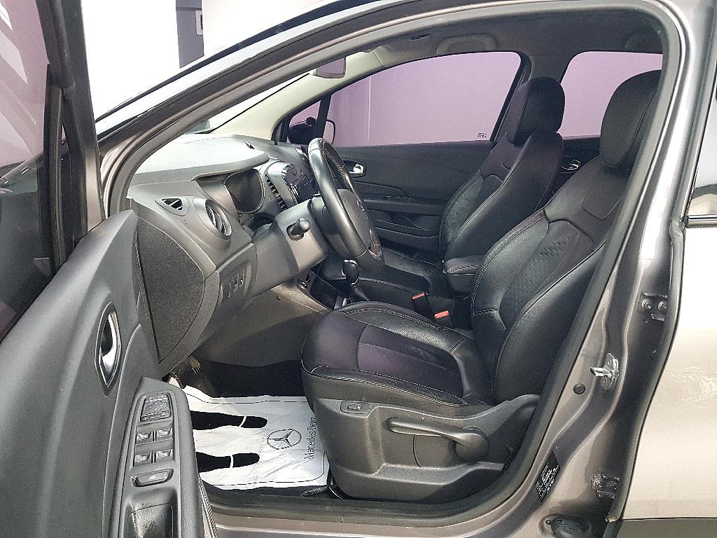 SAMSUNG QM3 - Vista 8