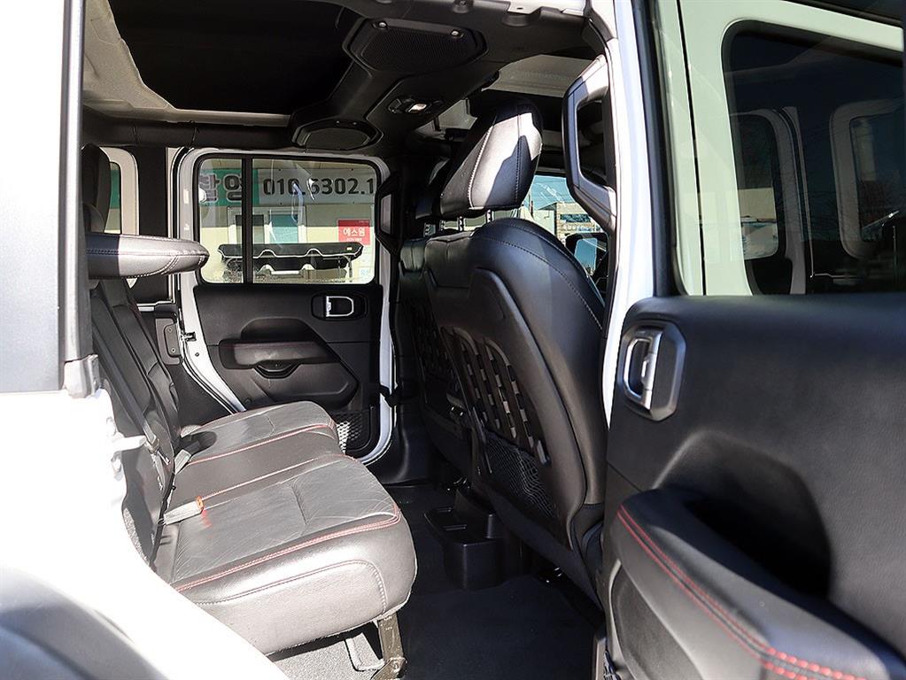 Jeep Wrangler 2018 Blanco - Importación desde Corea - HF Imports Iquique - Foto 7