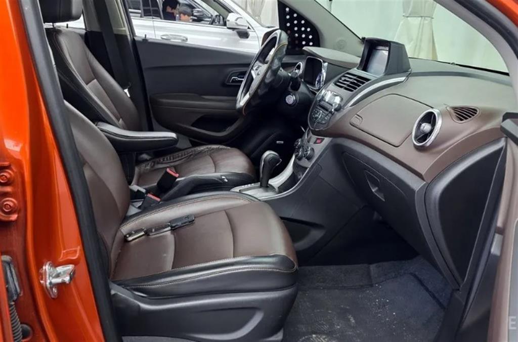 Chevrolet Trax - Vista 11