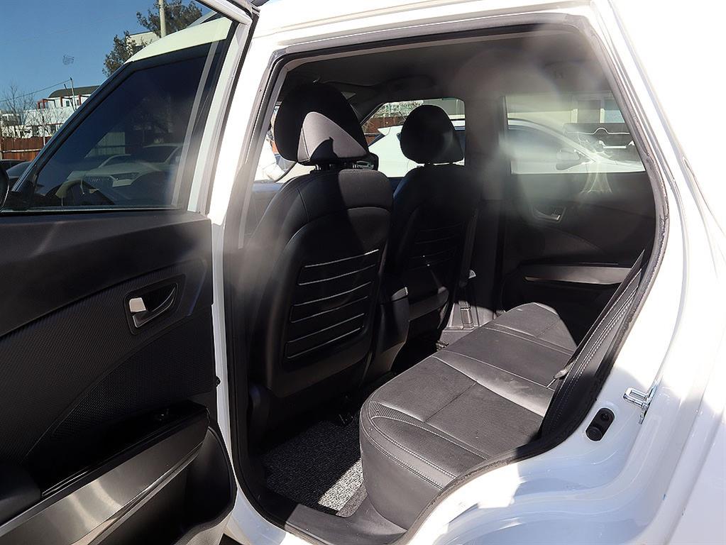 Ssangyong Tivoli 2021 Blanco - Importación desde Corea - HF Imports Iquique - Foto 7