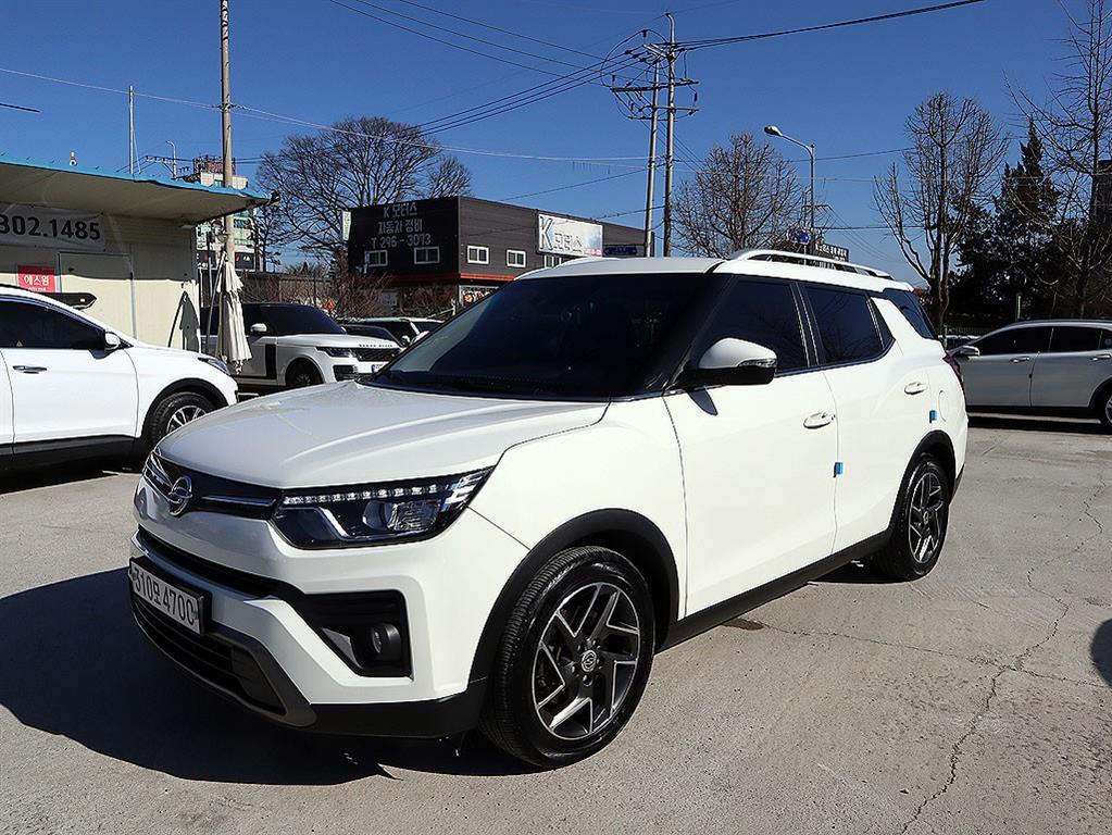 Ssangyong Tivoli - Vista 3