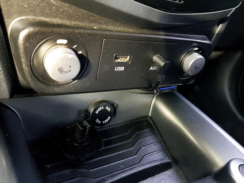 Ssangyong Tivoli 2019 Azul - Importación desde Corea - HF Imports Iquique - Foto 14