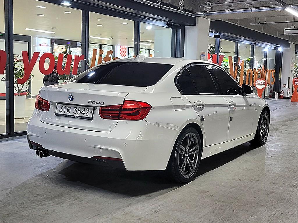 BMW 3 series - Vista 4