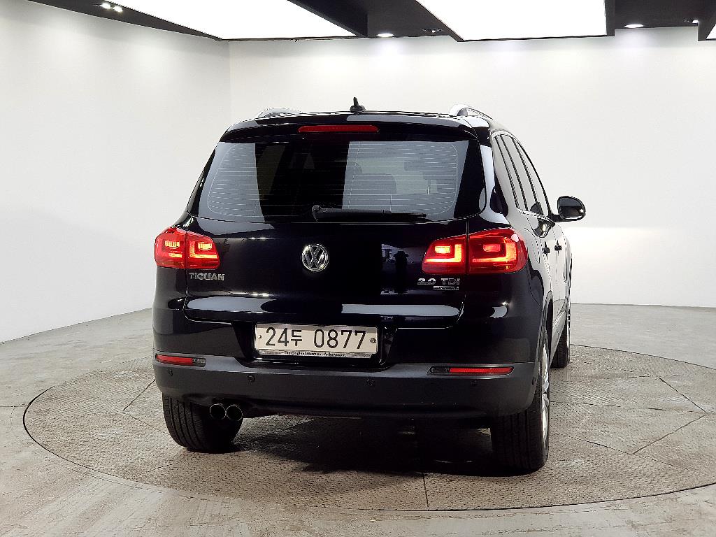 Volkswagen Tiguan - Vista 3
