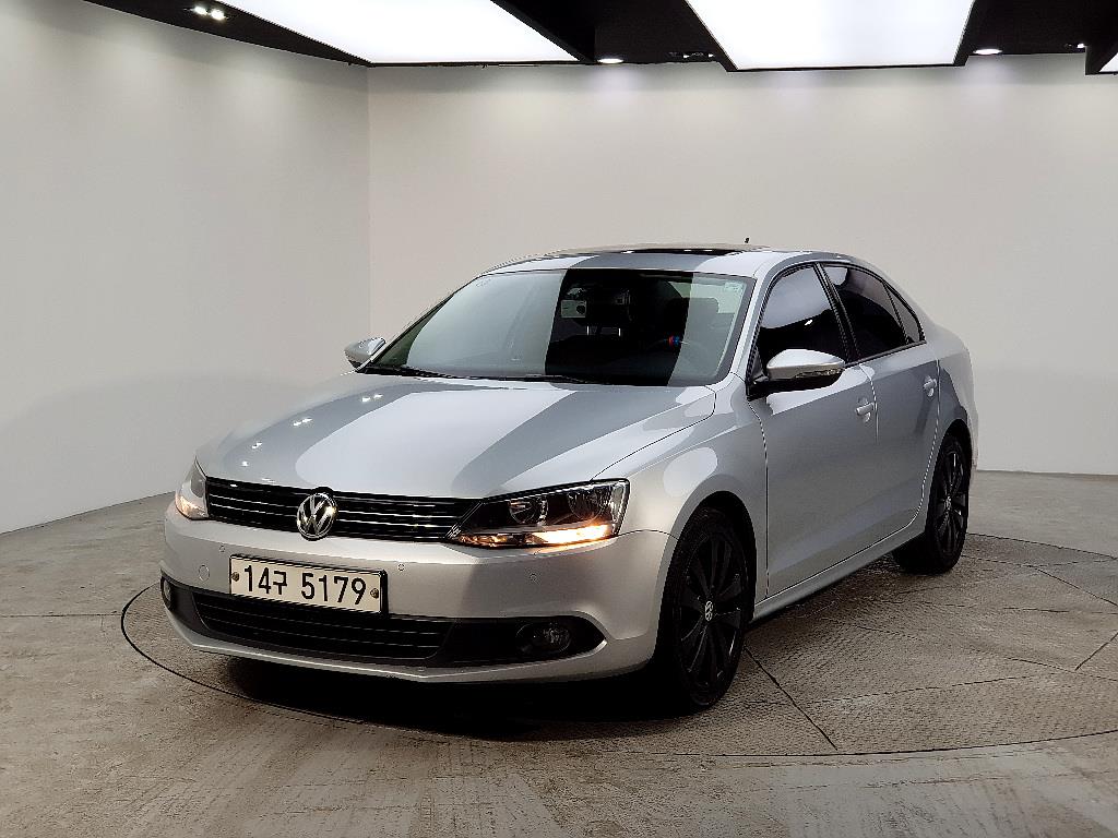 Volkswagen Jetta 2011 Plateado - Importación desde Corea - HF Imports Iquique - Foto 1