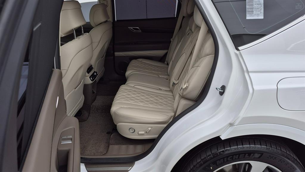 Genesis GV80 - Vista 6