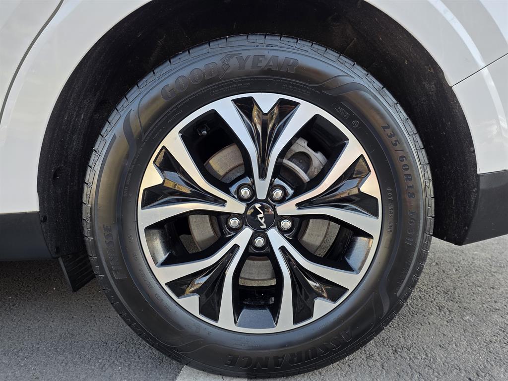 KIA Carnival 2023 Blanco - Importación desde Corea - HF Imports Iquique - Foto 20