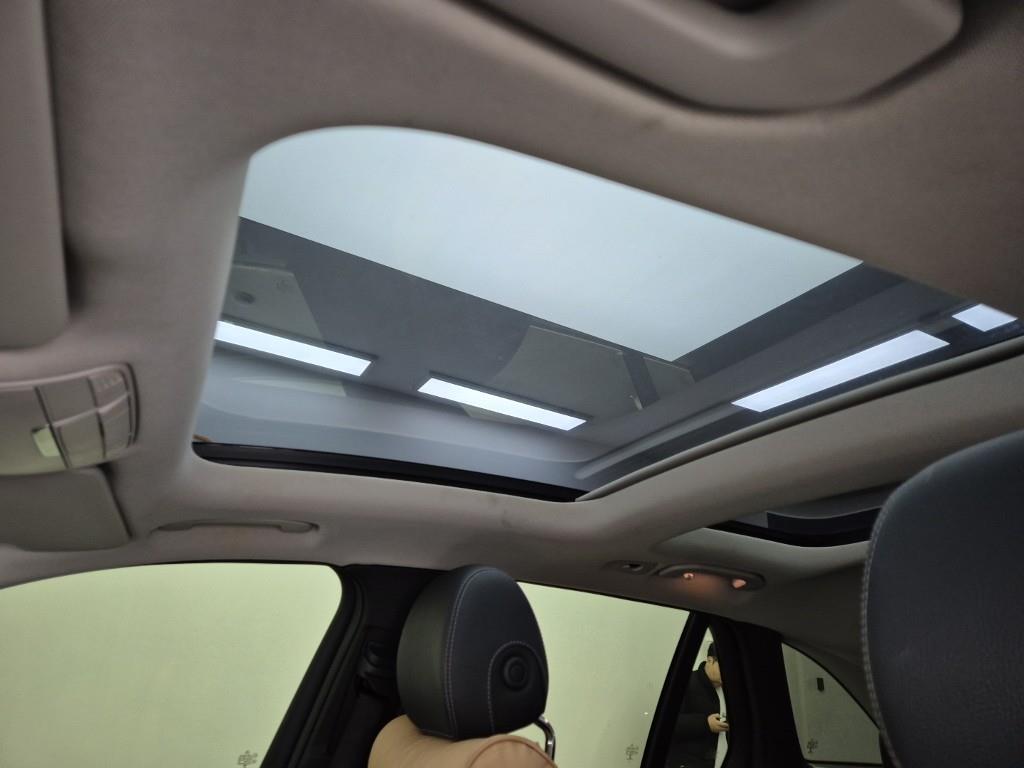 Mercedes Benz GLC Class 2016 Negro - Importación desde Corea - HF Imports Iquique - Foto 13