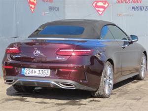 Mercedes Benz E class - Vista 6