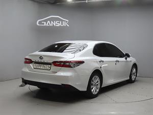 Toyota Camry - Vista 8