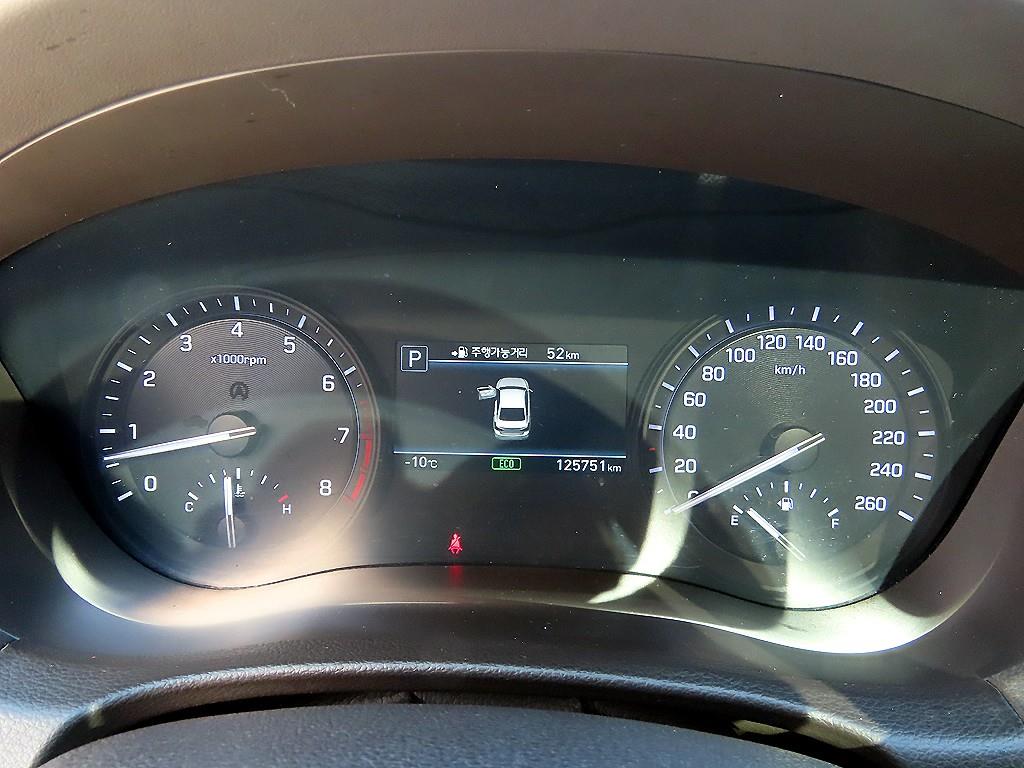 Genesis G80 - Vista 9