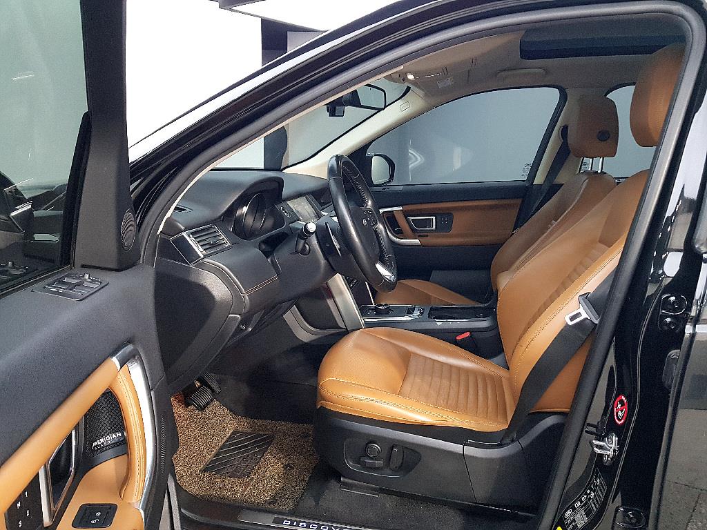 Land Rover Discovery Sports - Vista 8