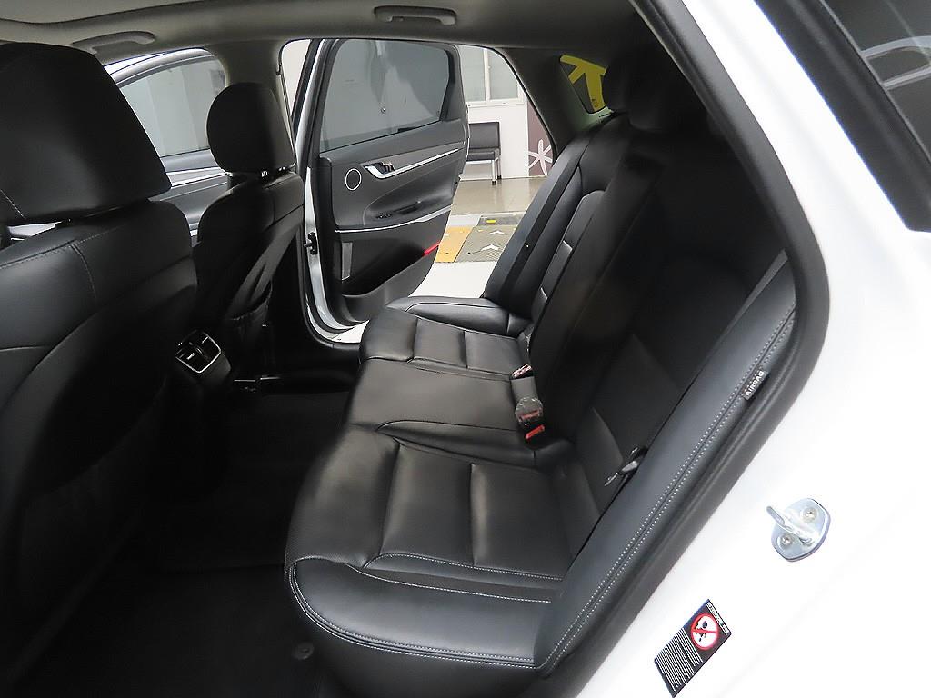 HYUNDAI Grandeur 2018 Blanco - Importación desde Corea - HF Imports Iquique - Foto 9