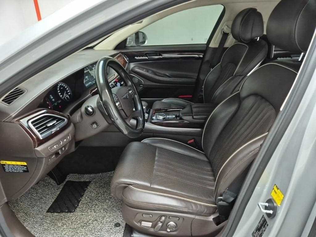 Genesis EQ900 - Vista 11