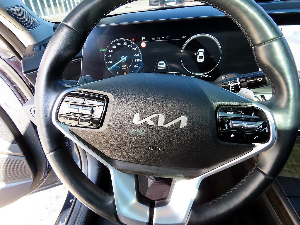 KIA K8 - Vista 8