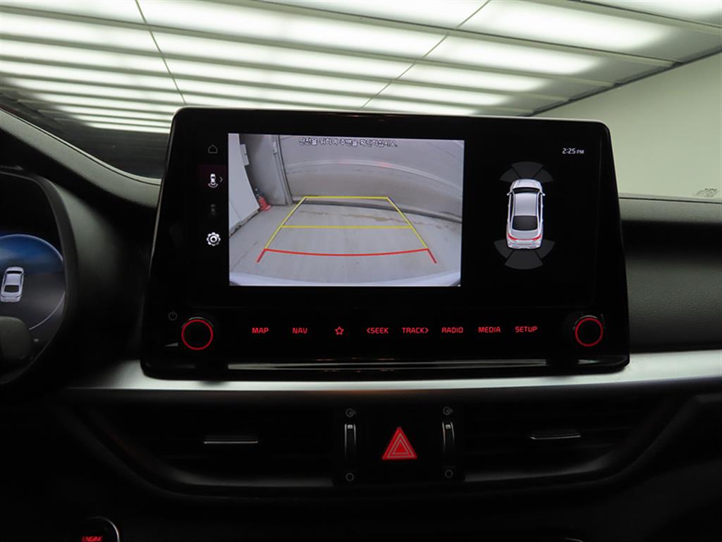 KIA K3 2022 Blanco - Importación desde Corea - HF Imports Iquique - Foto 17