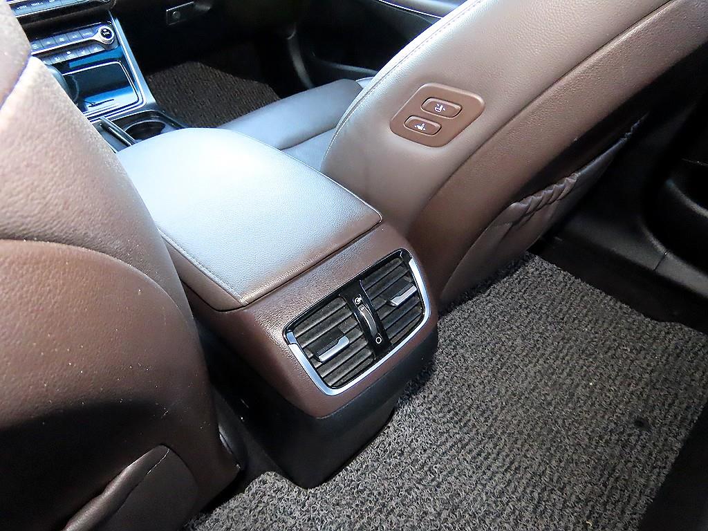 HYUNDAI Grandeur 2019 Blanco - Importación desde Corea - HF Imports Iquique - Foto 17