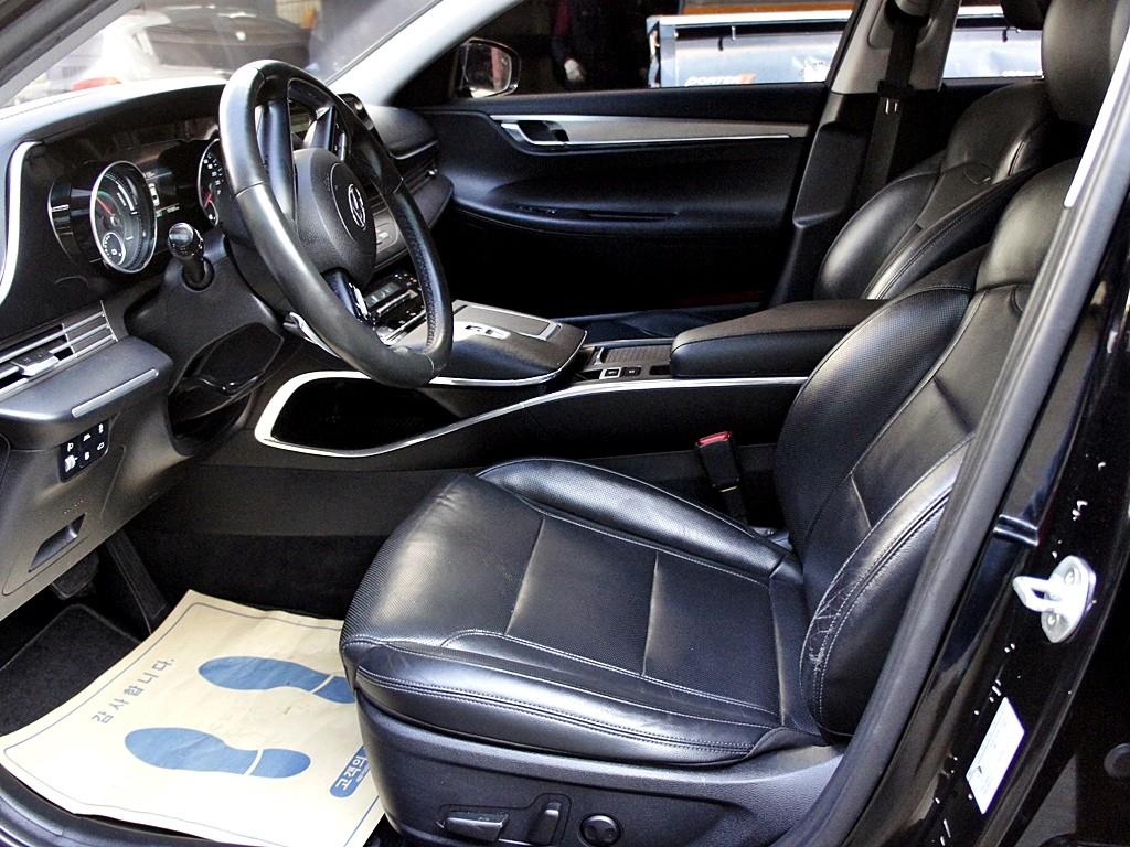 HYUNDAI Grandeur - Vista 9