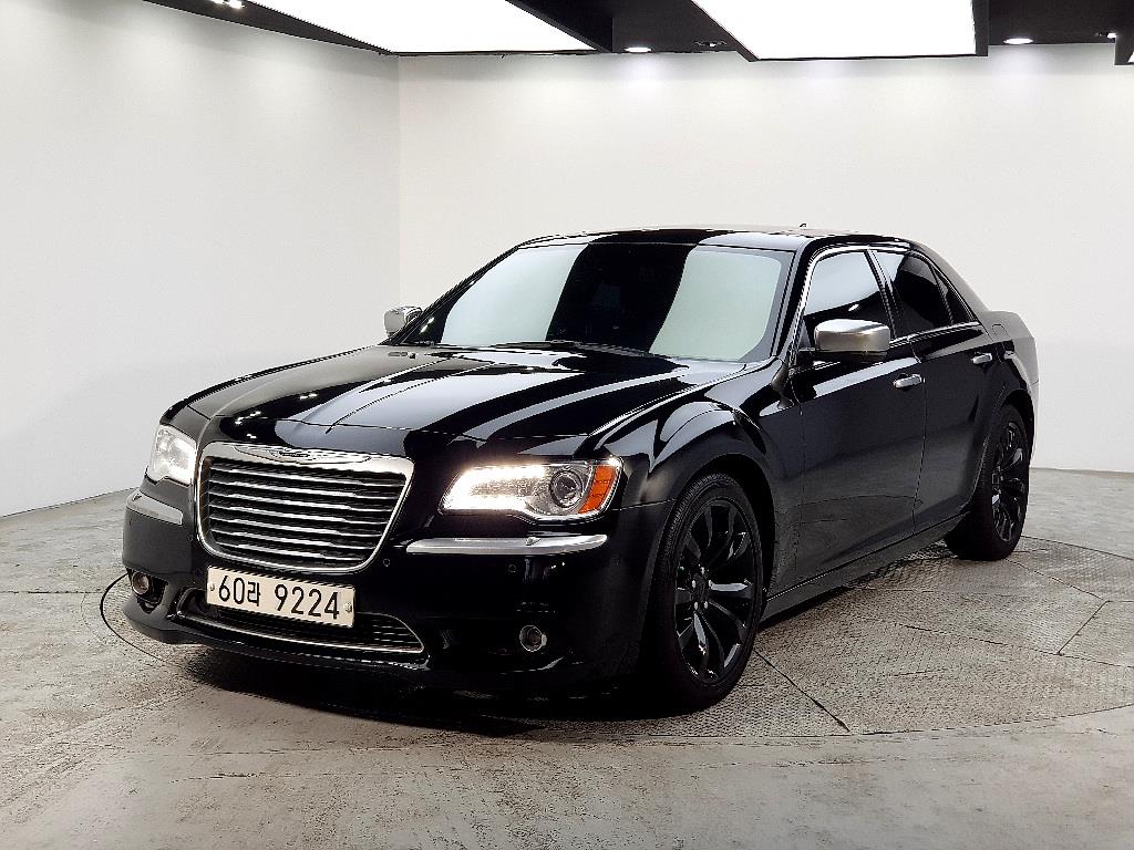 Chrysler 300C 2013 Negro - Importación desde Corea - HF Imports Iquique - Foto 1