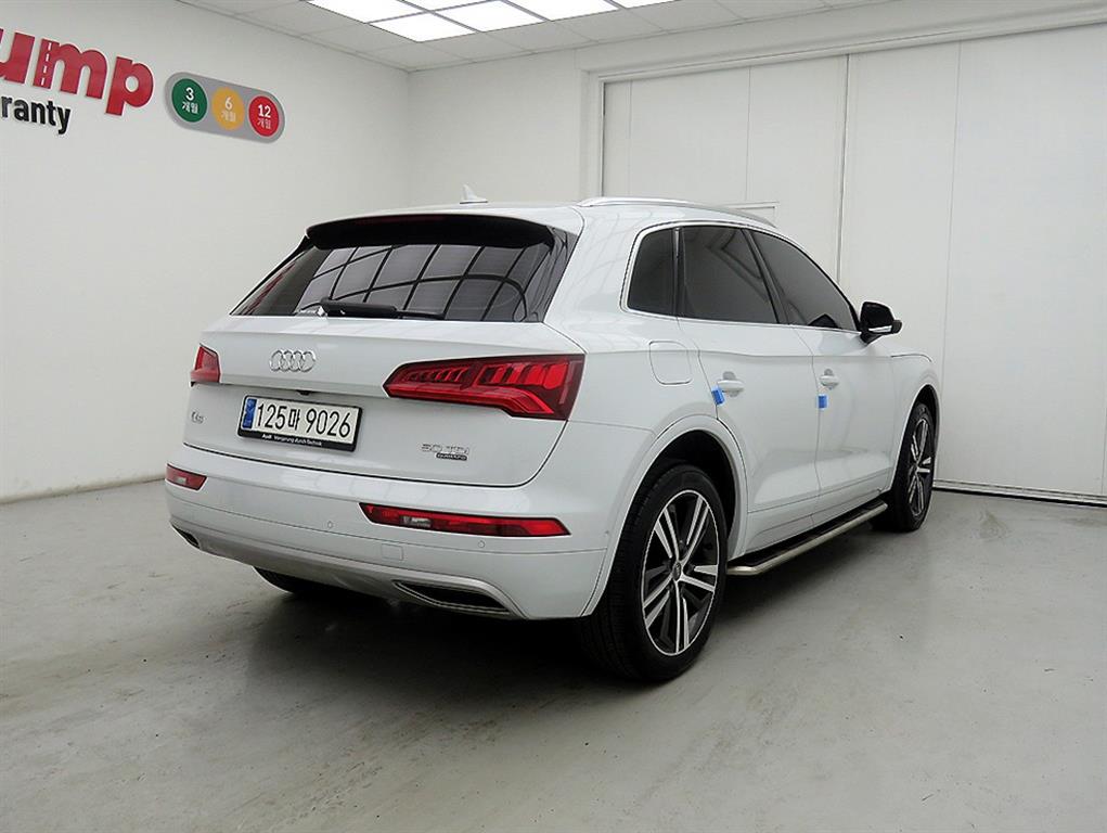 Audi Q5 - Vista 4