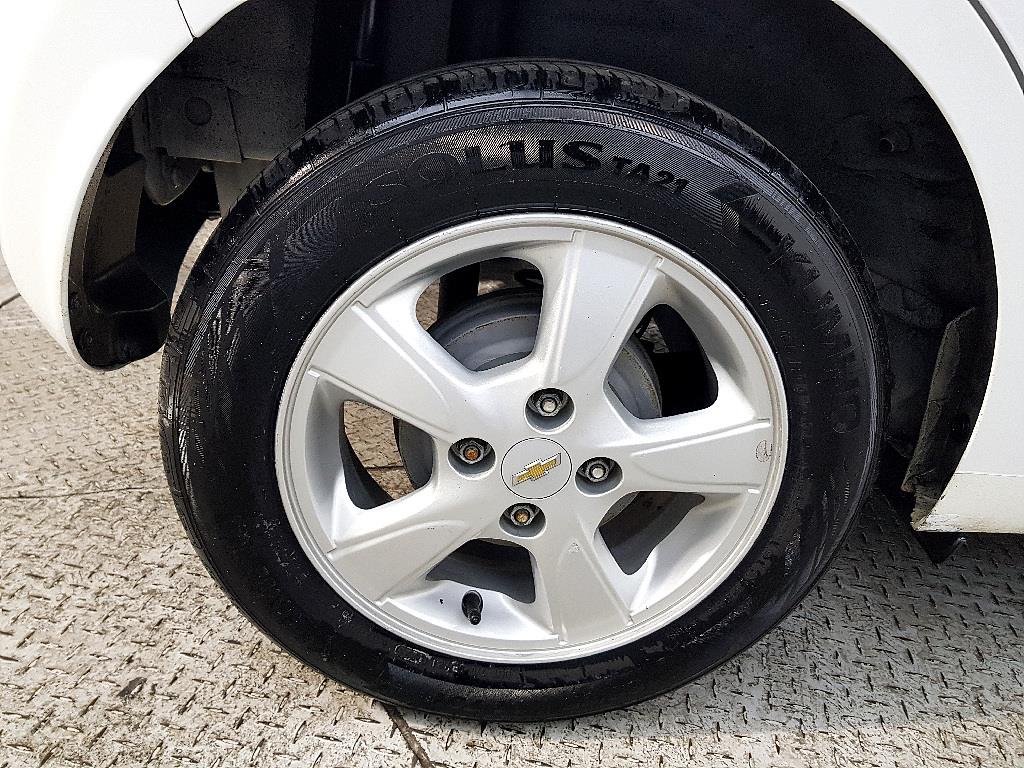 Chevrolet Spark 2017 Blanco - Importación desde Corea - HF Imports Iquique - Foto 20