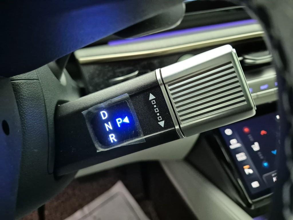 HYUNDAI Grandeur - Vista 8