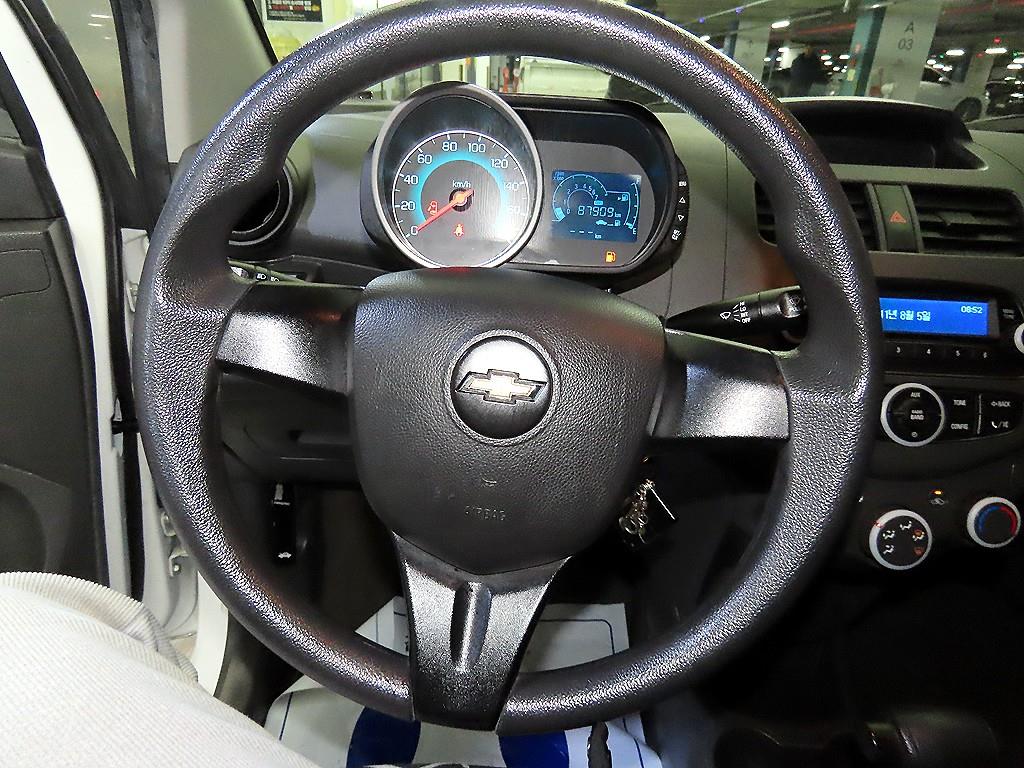 Chevrolet Spark - Vista 8