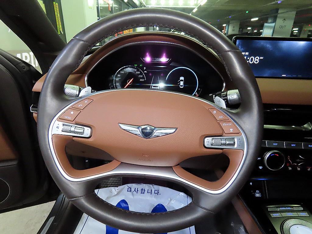 Genesis G80 - Vista 8