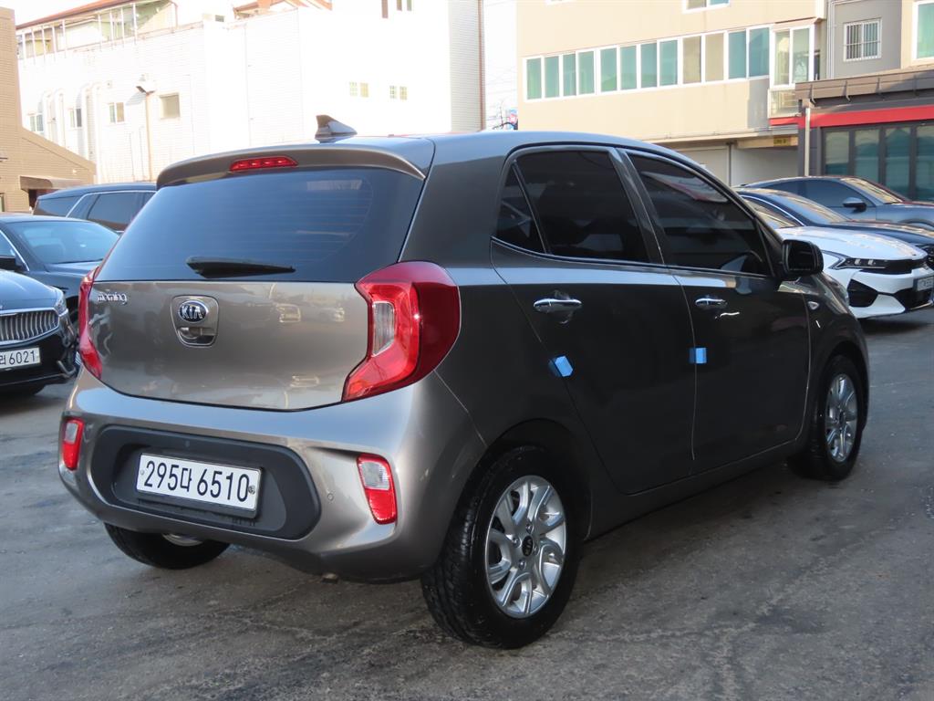 KIA Morning - Vista 5