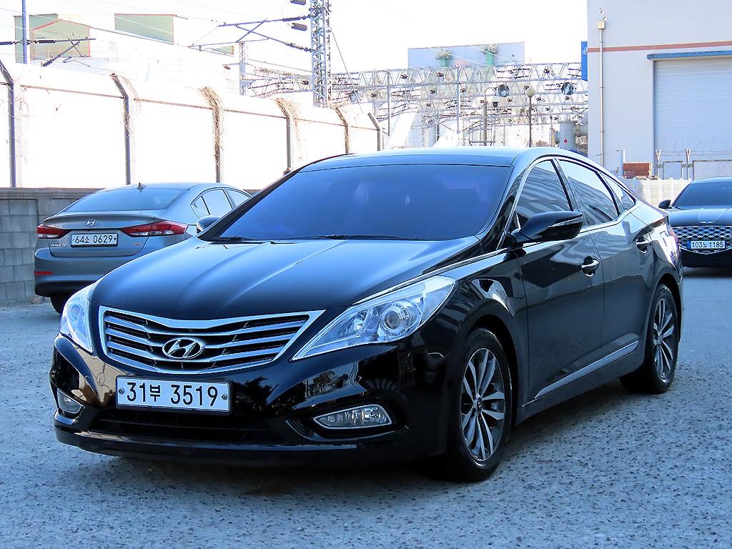 HYUNDAI Grandeur - Vista 2