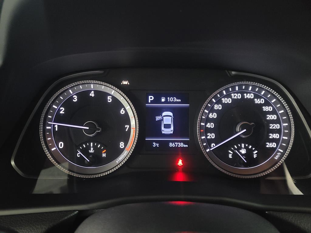 HYUNDAI Sonata - Vista 5