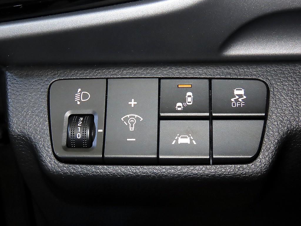 KIA Stonic 2018 Gris - Importación desde Corea - HF Imports Iquique - Foto 14